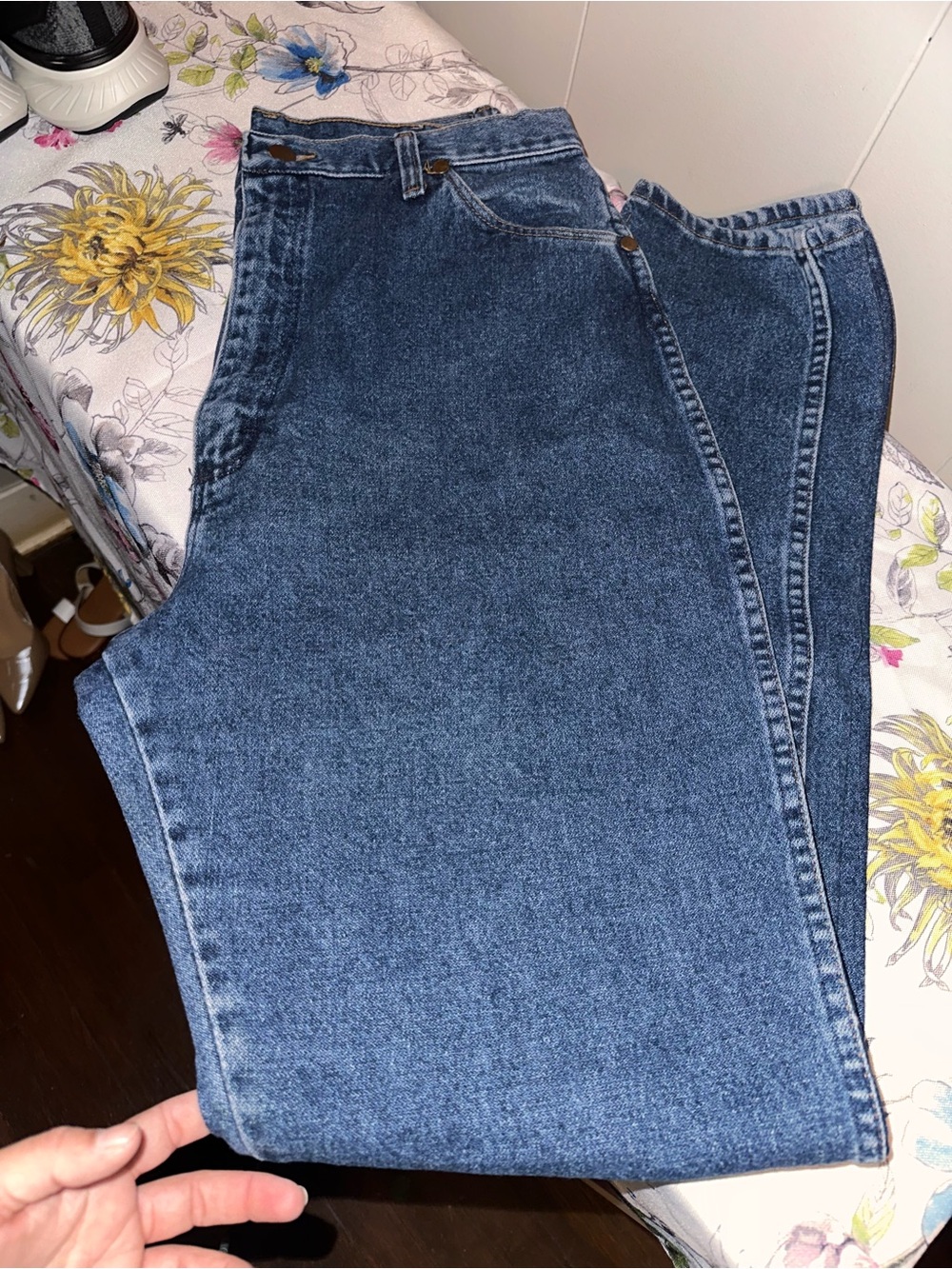 Men Jeans Subcategory Identification